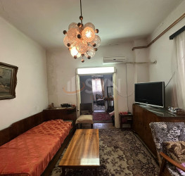 Casa, 4 camere, 50.5 mp Bucuresti/1 Mai