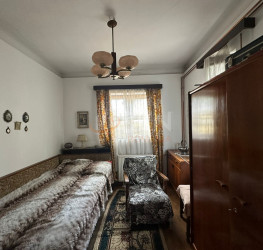 Casa, 4 camere, 50.5 mp Bucuresti/1 Mai