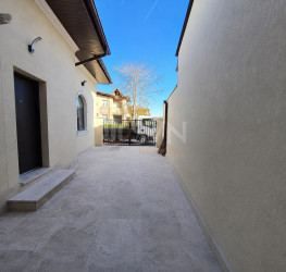 Casa, 4 camere, 75 mp Bucuresti/Stefan Cel Mare