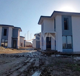 Casa, 4 camere, 92.3 mp Constanta/Centru
