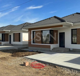 Casa, 4 camere in Case si Vile parter in Corbeanca Saftica Balotesti Ilfov Ilfov/Tunari