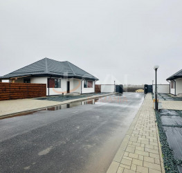 Casa, 4 rooms, 100 mp Ilfov/Corbeanca