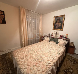 Casa, 4 rooms, 100 mp Bucuresti/Bucurestii Noi