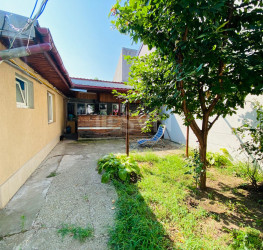 Casa, 4 rooms, 105 mp Bucuresti/Bucurestii Noi