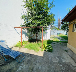 Casa, 4 rooms, 105 mp Bucuresti/Bucurestii Noi