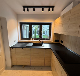 Casa, 4 rooms, 106 mp Bucuresti/Bucurestii Noi