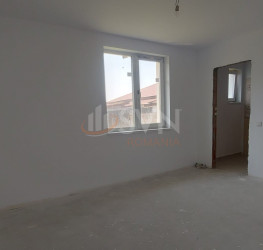 Casa, 4 rooms, 110 mp Bucuresti/Crevedia