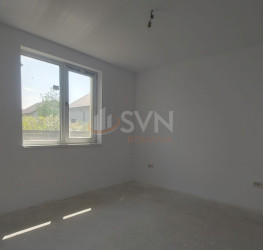 Casa, 4 rooms, 110 mp Bucuresti/Crevedia