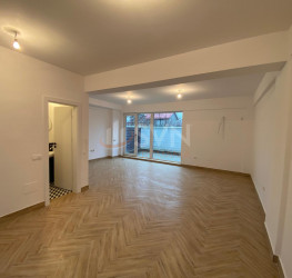 Casa, 4 rooms, 114 mp Bucuresti/Chitila