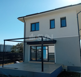 Casa, 4 rooms, 117 mp Ilfov/Corbeanca