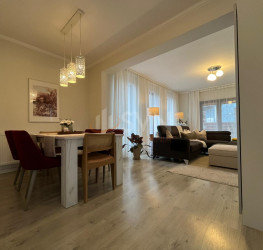 Casa, 4 rooms, 118 mp Dambovita/Centru