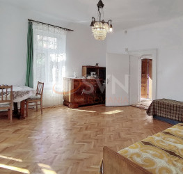 Casa, 4 rooms, 120 mp Brasov/Centru