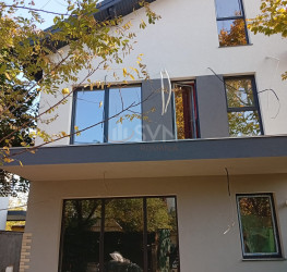 Casa, 4 rooms, 120 mp Bucuresti/Bucurestii Noi