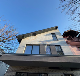 Casa, 4 rooms, 120 mp Bucuresti/Bucurestii Noi