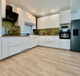Casa, 4 rooms, 120 mp Ilfov/Tunari
