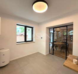 Casa, 4 rooms, 123 mp Bucuresti/Bucurestii Noi