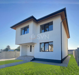 Casa, 4 rooms, 124 mp Dambovita/Centru