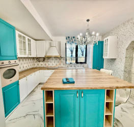 Casa, 4 rooms, 125 mp Ilfov/Tunari