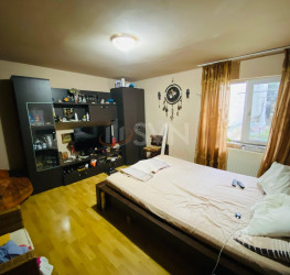 Casa, 4 rooms, 126 mp Bucuresti/Bucurestii Noi