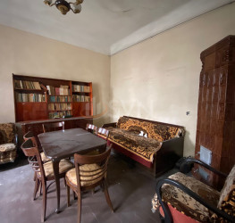 Casa, 4 rooms, 126 mp Bucuresti/Parcul Carol