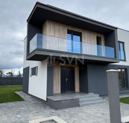 Casa, 4 rooms, 128 mp Brasov/Centru