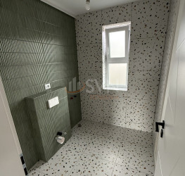 Casa, 4 rooms, 128 mp Brasov/Centru