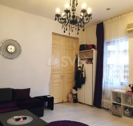 Casa, 4 rooms, 130 mp Bucuresti/Piata Victoriei