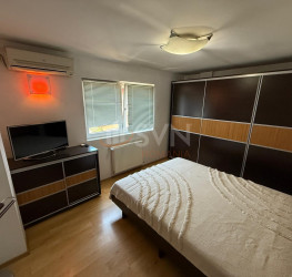 Casa, 4 rooms, 130 mp Bucuresti/Pipera