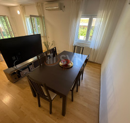Casa, 4 rooms, 130 mp Bucuresti/Pipera