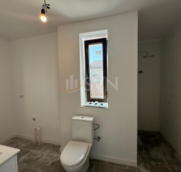 Casa, 4 rooms, 130 mp Dambovita/Centru