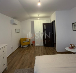 Casa, 4 rooms, 130 mp Bucuresti/Bucurestii Noi