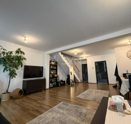Casa, 4 rooms, 130 mp Bucuresti/Bucurestii Noi