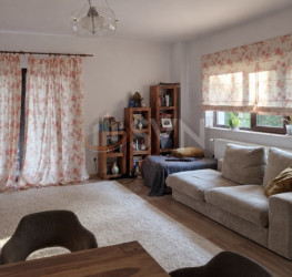 Casa, 4 rooms, 130 mp Bucuresti/Pipera