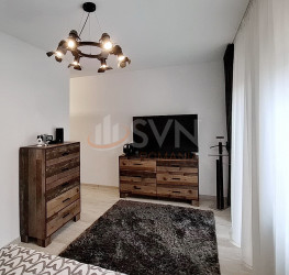 Casa, 4 rooms, 140 mp Brasov/Centru