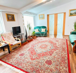 Casa, 4 rooms, 140 mp Bucuresti/Turda