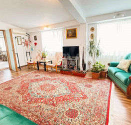 Casa, 4 rooms, 140 mp Bucuresti/Turda