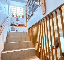 Casa, 4 rooms, 140 mp Bucuresti/Turda