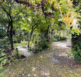 Casa, 4 rooms, 140 mp Bucuresti/Progresul