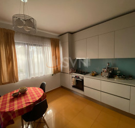 Casa, 4 rooms, 150 mp Bucuresti/Drumul Taberei
