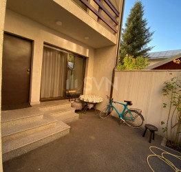 Casa, 4 rooms, 150 mp Bucuresti/Drumul Taberei