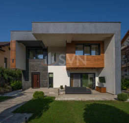 Casa, 4 rooms, 154 mp Bucuresti/Pipera