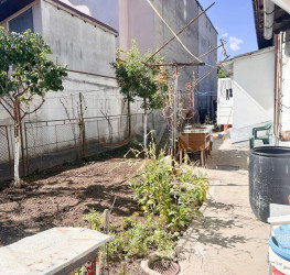 Casa, 4 rooms, 155 mp Bucuresti/Polona