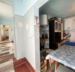 Casa, 4 rooms, 155 mp Bucuresti/Polona