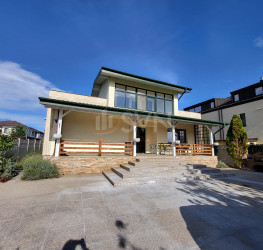 Casa, 4 rooms, 155 mp Ilfov/Otopeni