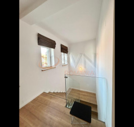 Casa, 4 rooms, 166 mp Bucuresti/Iancu Nicolae