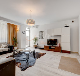 Casa, 4 rooms, 167 mp Bucuresti/Pipera