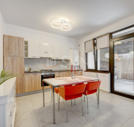 Casa, 4 rooms, 167 mp Bucuresti/Pipera
