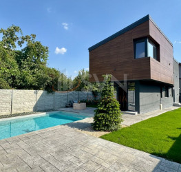 Casa, 4 rooms, 170 mp Ilfov/Centru