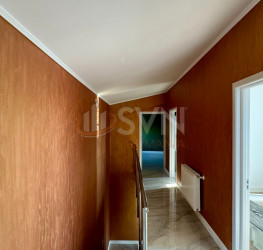 Casa, 4 rooms, 170 mp Ilfov/Centru