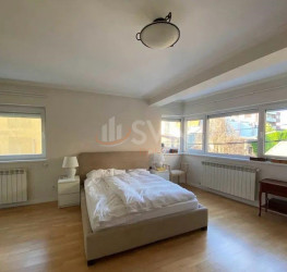 Casa, 4 rooms, 175 mp Bucuresti/Floreasca